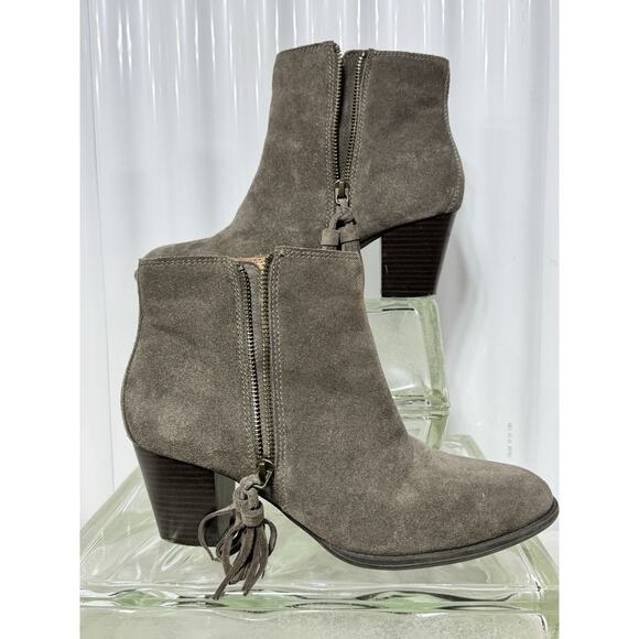 Vionic Madeline Booties 8M Taupe Suede Block Heel Ankle Boots Side Zip - Picture 2 of 6